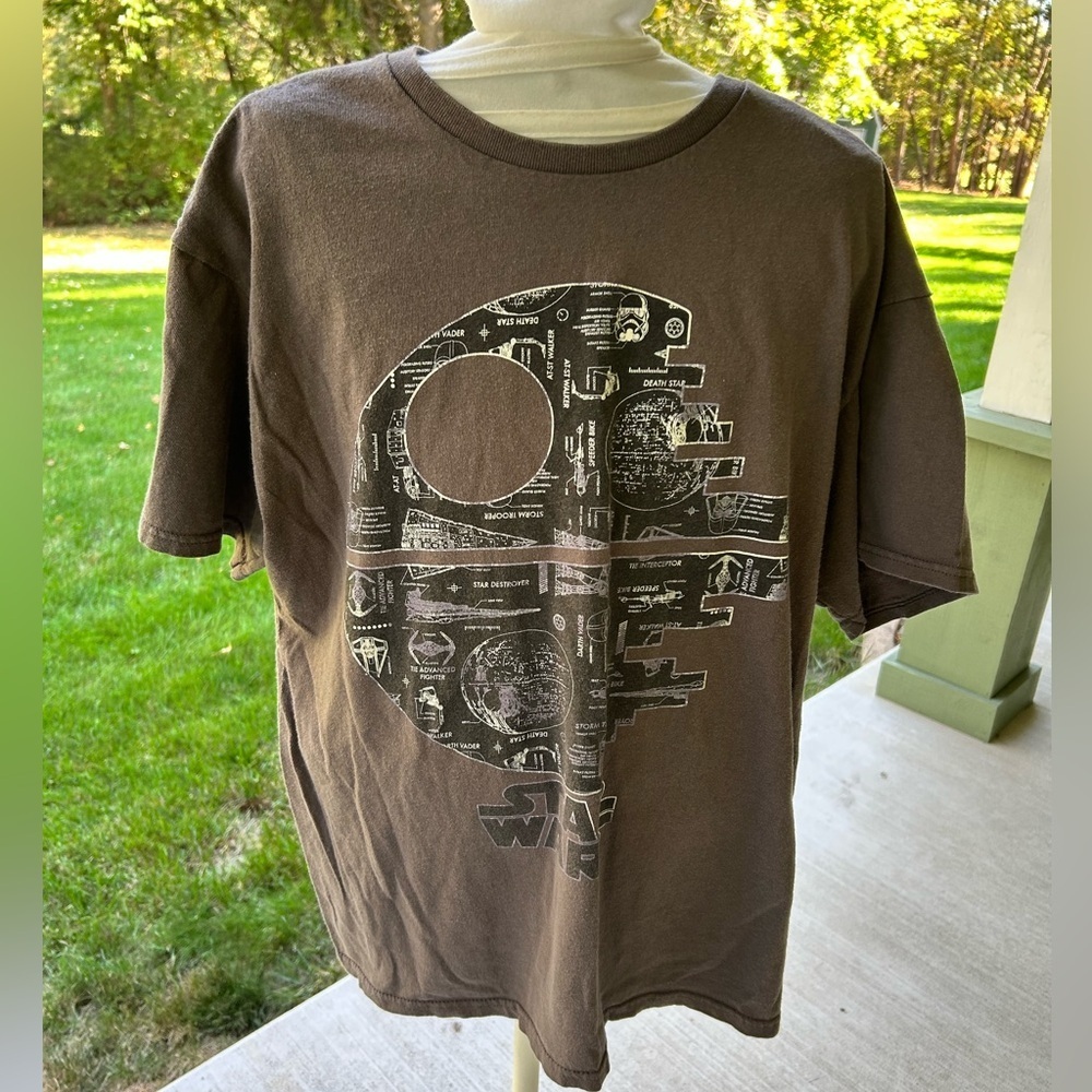 ❤️Star Wars Brown Death Star Graphic Tee
